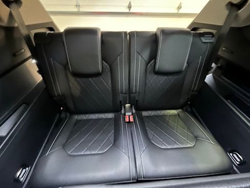 Used 2024 Volkswagen Atlas SEL Premium R-Line AWD/4WD image 28