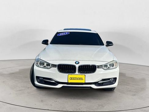 Used 2013 BMW 335i xDrive Sedan w/ Technology Pkg AWD/4WD image 2