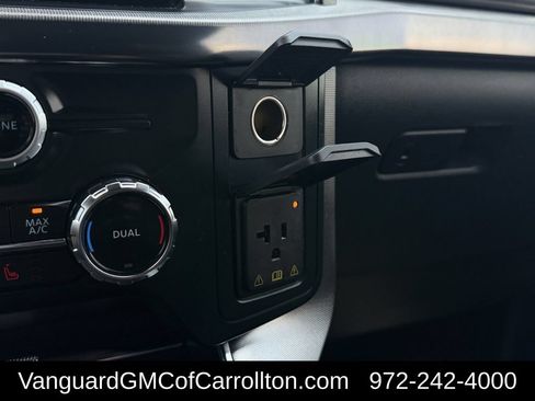 Used 2024 Ford F150 Platinum w/ FX4 Off-Road Package AWD/4WD image 22