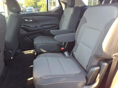 Used 2018 Chevrolet Traverse LT AWD/4WD image 18