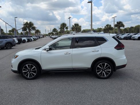 Used 2019 Nissan Rogue SL w/ Premium Package FWD image 8