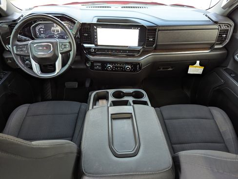 Certified 2023 GMC Sierra 1500 SLE image 11