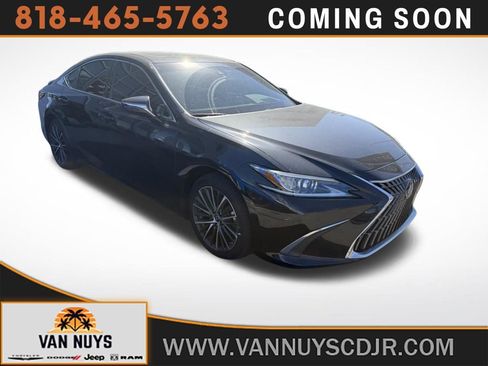 Used 2024 Lexus ES 300h w/ Premium Package image 1