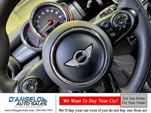 Used 2018 MINI Cooper 4-Door Hardtop image 21