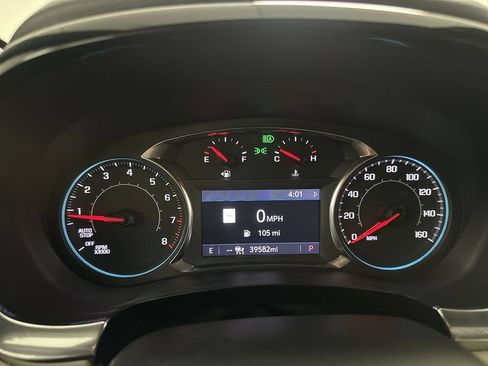 Used 2023 Chevrolet Traverse LT w/ LT Premium Package AWD/4WD image 33