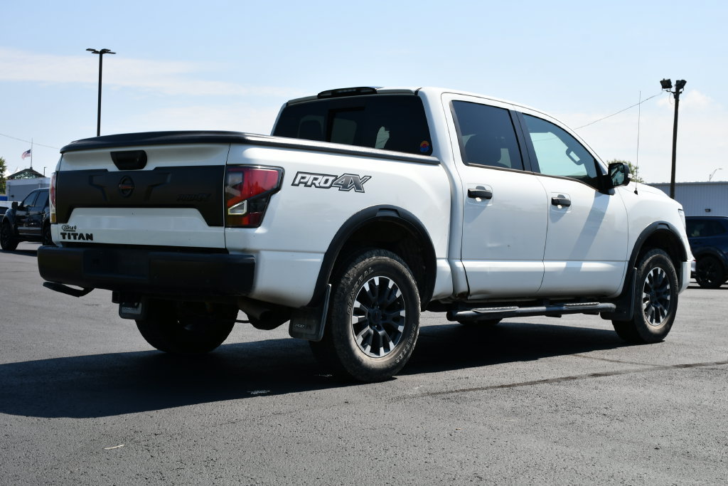 Used 2021 Nissan Titan PRO-4X w/ Pro-4x Convenience Package AWD/4WD image 7