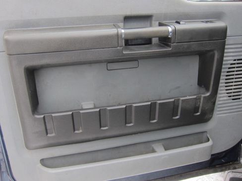 Used 2015 Ford F350 XL w/ Power Equipment Group image 15