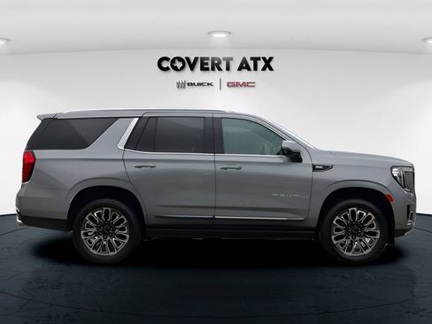 Used 2023 GMC Yukon Denali Ultimate AWD/4WD image 7