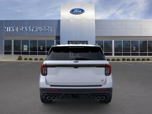 New 2026 Ford Explorer ST image 5