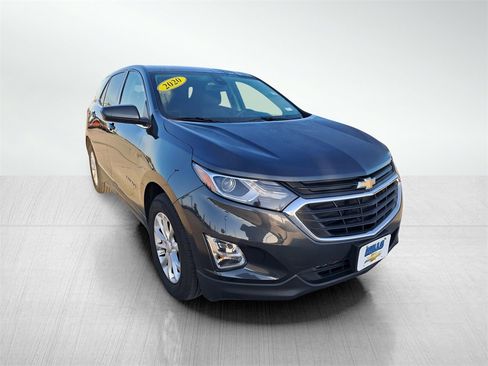 Used 2020 Chevrolet Equinox LT image 3