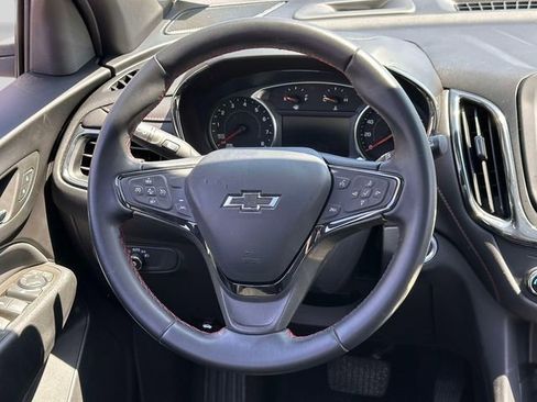 Used 2023 Chevrolet Equinox RS AWD/4WD image 18
