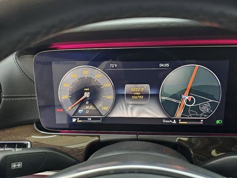 Used 2018 Mercedes-Benz E 400 4MATIC Coupe w/ Premium 3 Package image 28