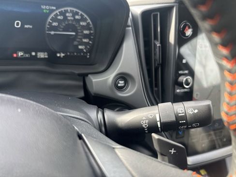 New 2026 Subaru Crosstrek 2.5i Limited w/ Crosstrek Mirror Package image 21