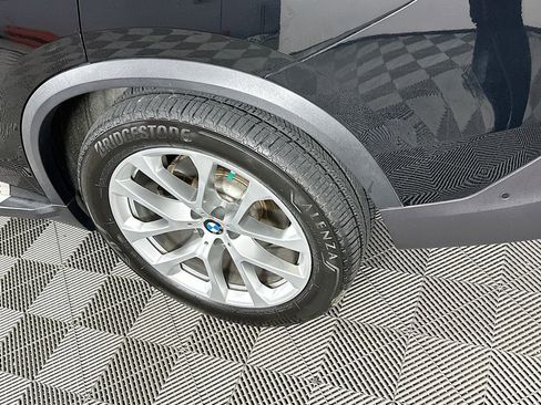 Used 2020 BMW X5 xDrive40i w/ Convenience Package image 39