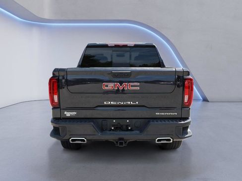 Used 2024 GMC Sierra 1500 Denali AWD/4WD image 6
