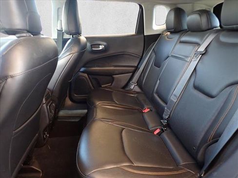Used 2018 Jeep Compass Limited w/ Safe & Security Group FWD image 8