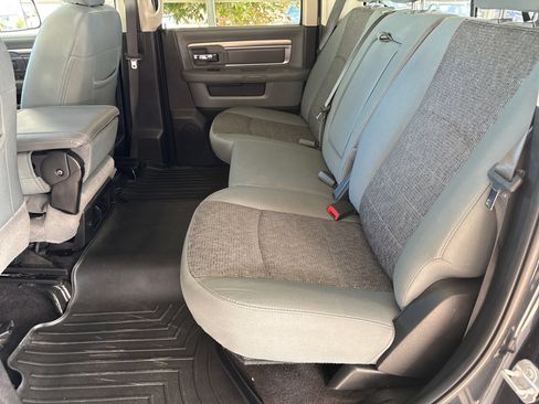 Used 2018 RAM 1500 Big Horn AWD/4WD image 16