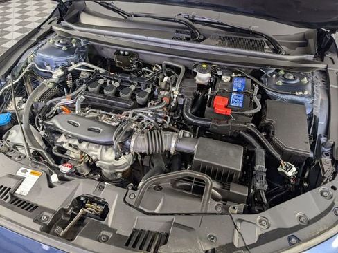 Used 2024 Honda Accord EX image 31