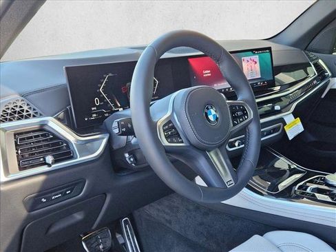 New 2026 BMW X5 sDrive40i w/ M Sport Package image 3