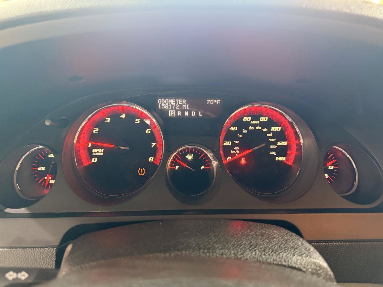 Used 2010 GMC Acadia SLE FWD image 21