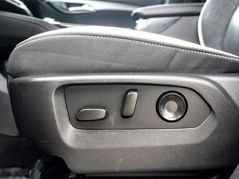 Used 2024 Buick Envision Sport Touring image 12