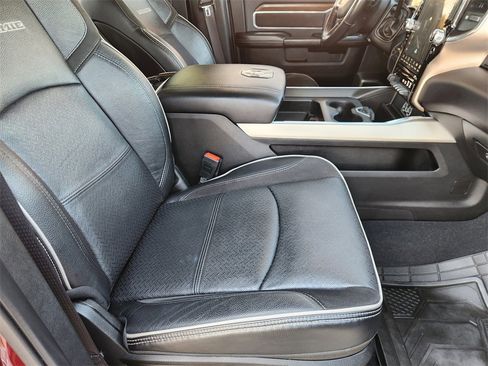 Used 2022 RAM 2500 Laramie image 12