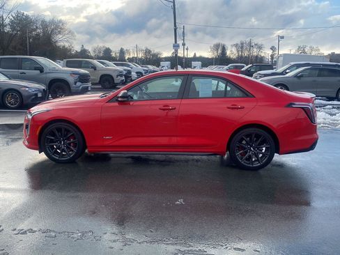 Used 2021 Cadillac CT4 V w/ Climate Package image 9