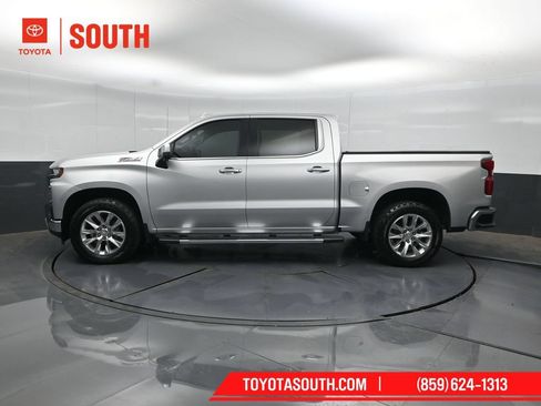 Used 2019 Chevrolet Silverado 1500 LTZ AWD/4WD image 7