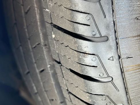 Used 2017 Kia Forte LX image 28