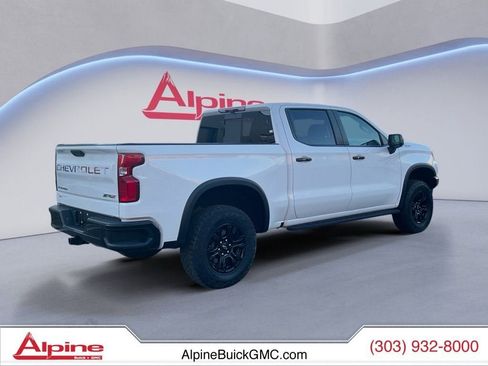 Used 2024 Chevrolet Silverado 1500 ZR2 w/ Technology Package image 5