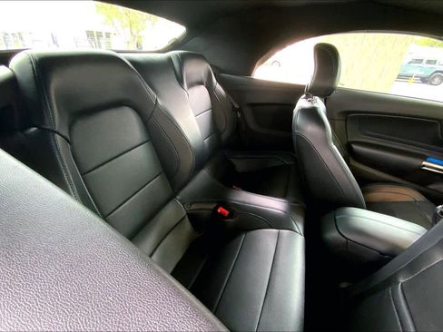 Used 2019 Ford Mustang GT Premium w/ GT Performance Package RWD image 17