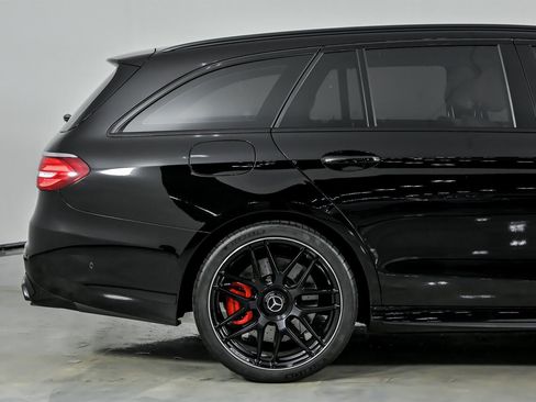 Used 2019 Mercedes-Benz E 63 AMG S image 12