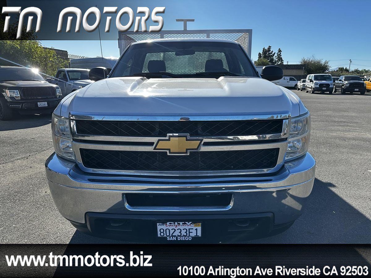 Used 2012 Chevrolet Silverado 2500 W/T RWD image 3