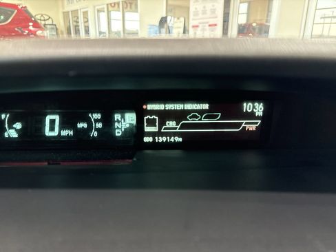 Used 2015 Toyota Prius Four FWD image 15