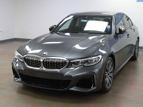 Used 2020 BMW M340i w/ Driving Assistance Package image 4