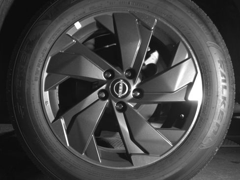 Used 2025 Nissan Rogue SV image 14