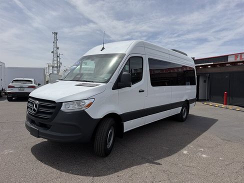 Used 2026 Mercedes-Benz Sprinter 2500 image 6