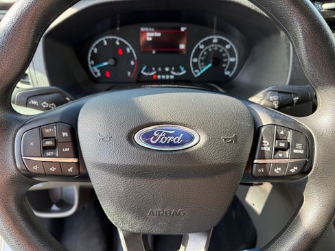 Used 2025 Ford Transit 350 XLT image 34