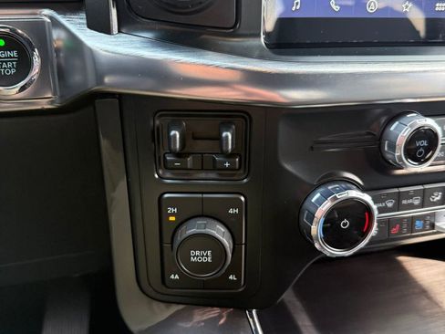 Used 2022 Ford F150 Lariat w/ Equipment Group 502A High image 21