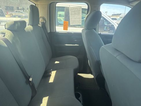 Used 2016 RAM 1500 Classic SLT image 18