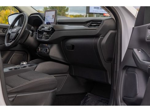 Used 2023 Ford Escape Active image 10