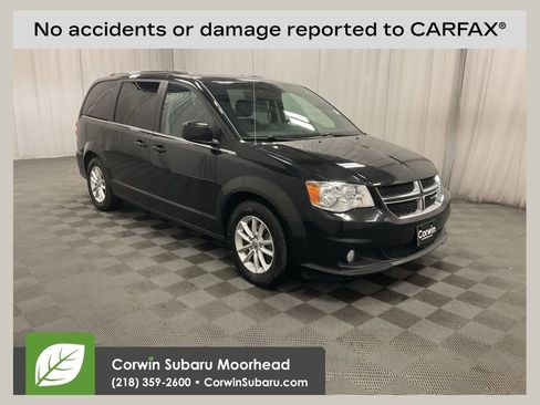 Used 2019 Dodge Grand Caravan SXT image 1