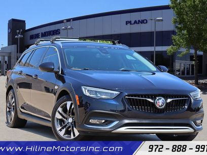 Used 2018 Buick Regal Essence w/ Driver Confidence Package #1