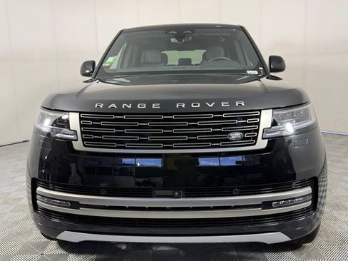 New 2025 Land Rover Range Rover SE image 6