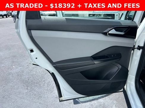 Used 2024 Volkswagen Taos S FWD image 13