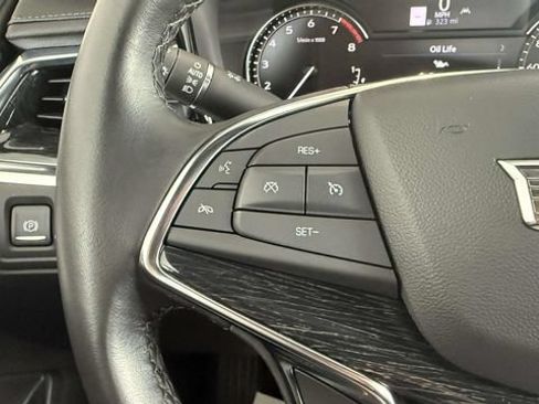 Used 2020 Cadillac XT5 Premium Luxury w/ LPO, Floor Liner Package AWD/4WD image 39