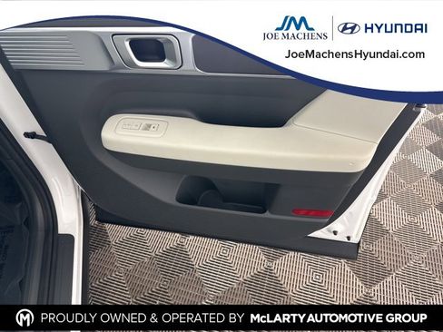 Certified 2024 Hyundai Santa Fe SE image 22