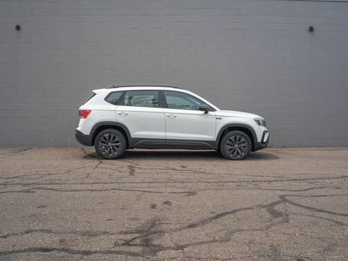 Used 2023 Volkswagen Taos S w/ Driver Assistance Package FWD image 8