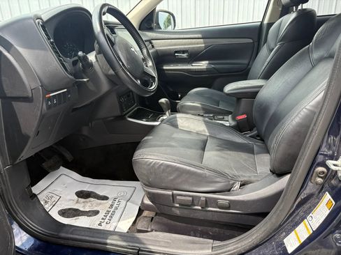 Used 2020 Mitsubishi Outlander SEL AWD/4WD image 15