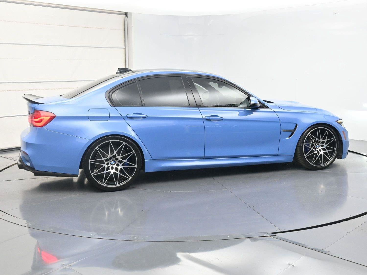 Used 2018 BMW M3 RWD image 34